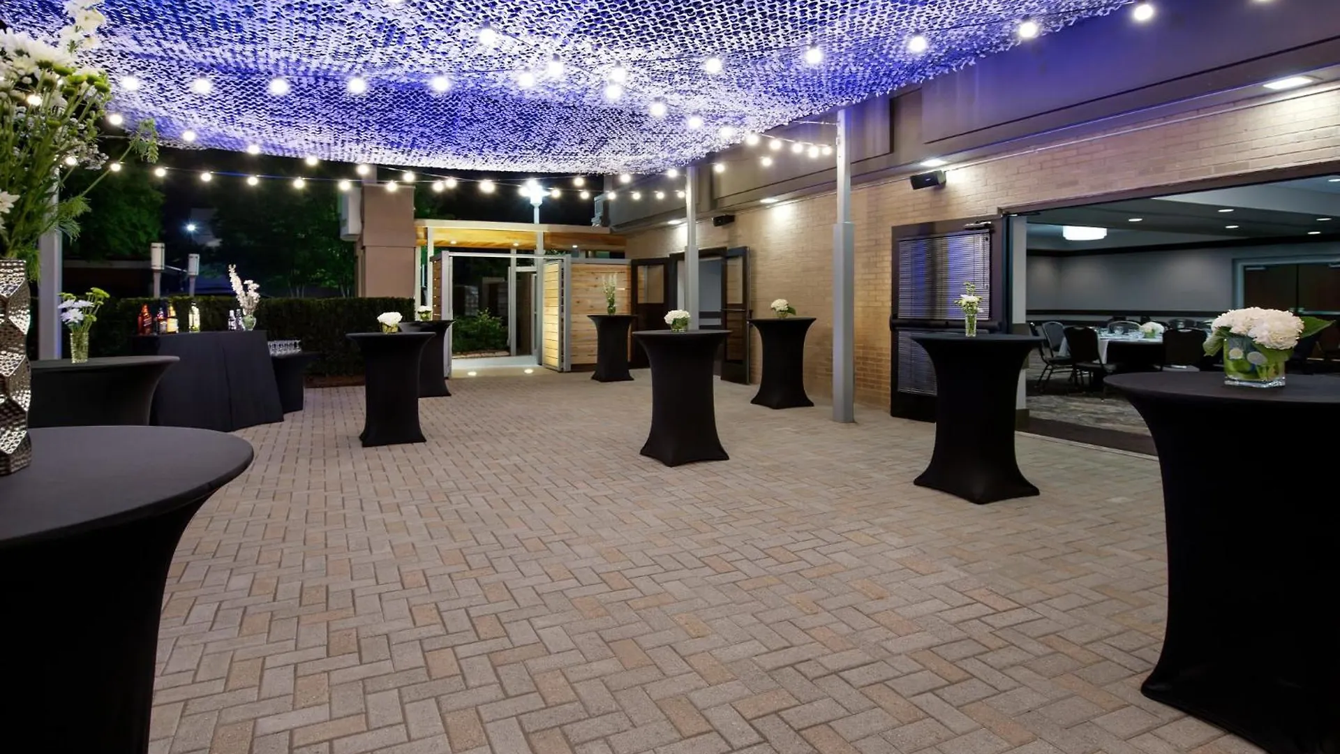 Holiday Inn Nashville - Vanderbilt - Dwtn By Ihg Hotell