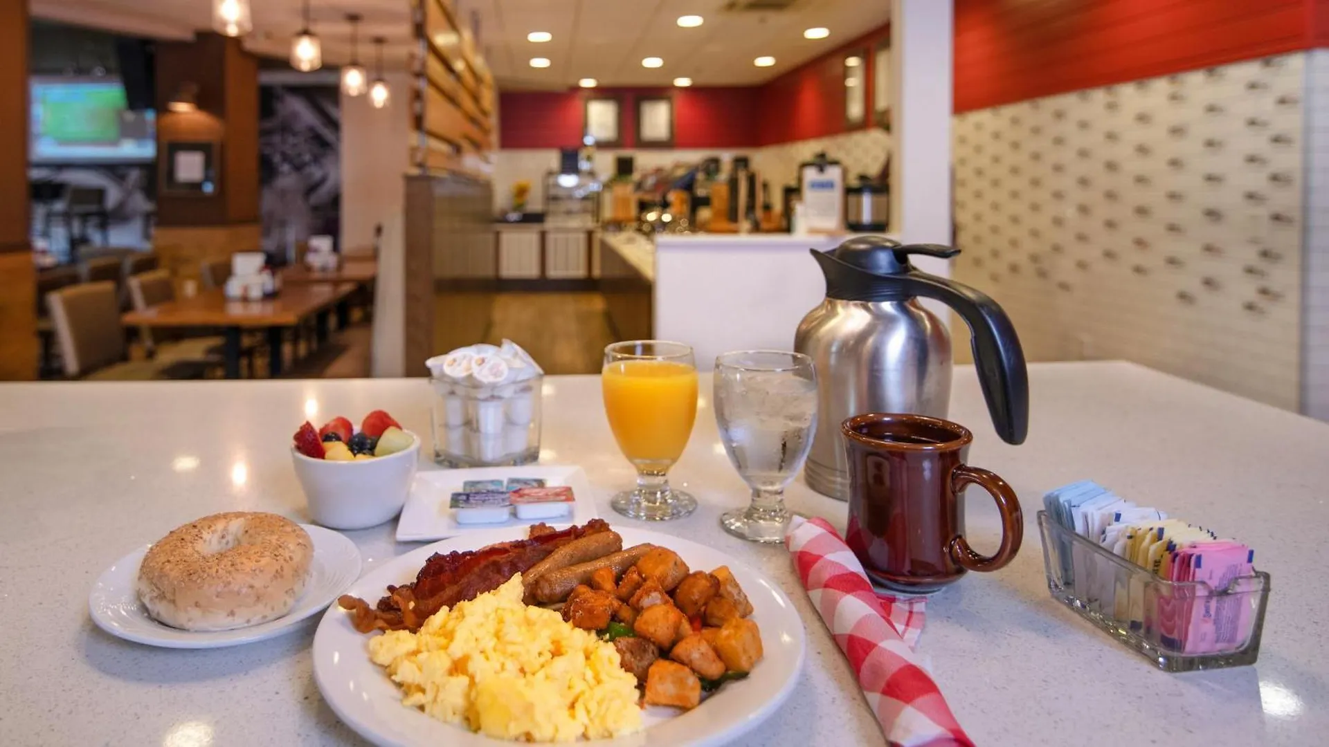 Holiday Inn Nashville - Vanderbilt - Dwtn By Ihg 3*,